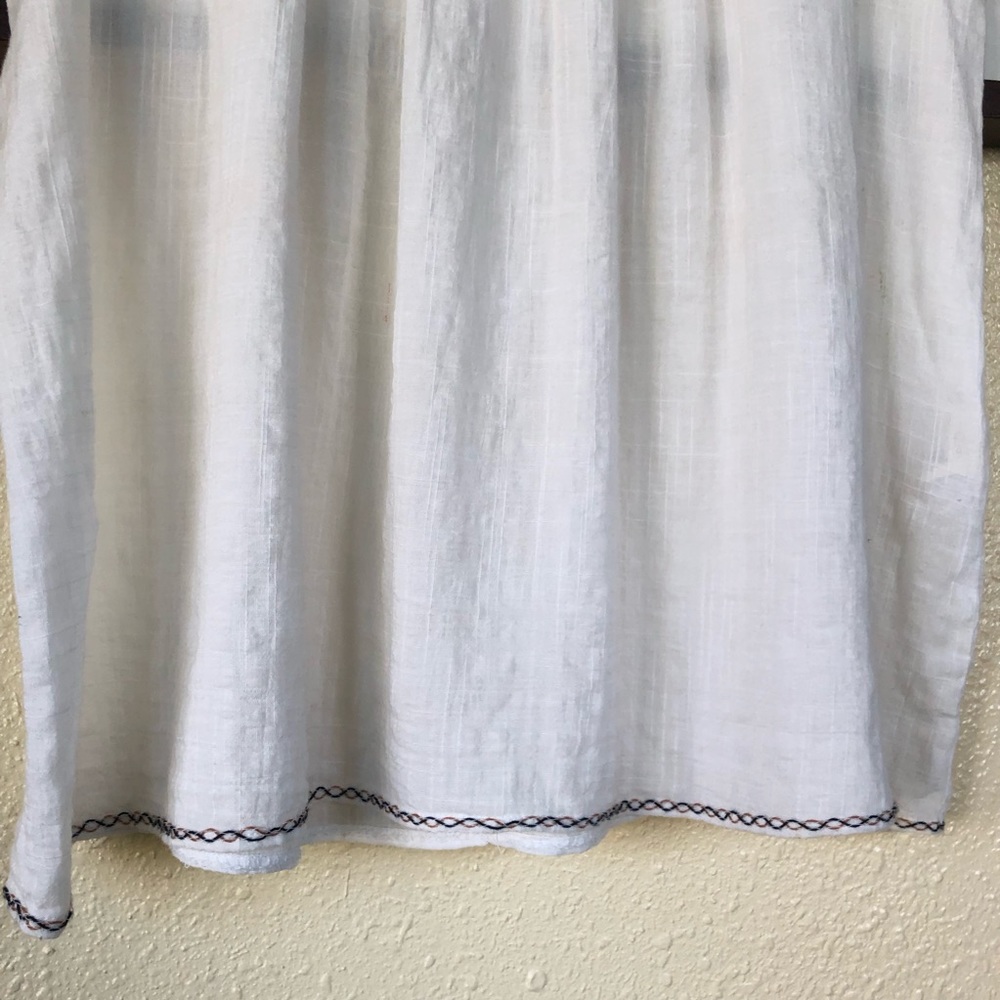 Max Studio White Gauze Cotton Blend Blouse Embroidered XL Sleeveless - Picture 4 of 9